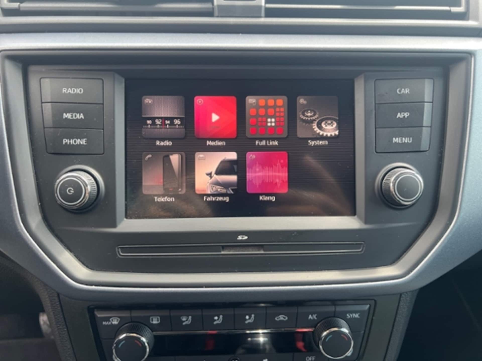 SEAT Arona Style