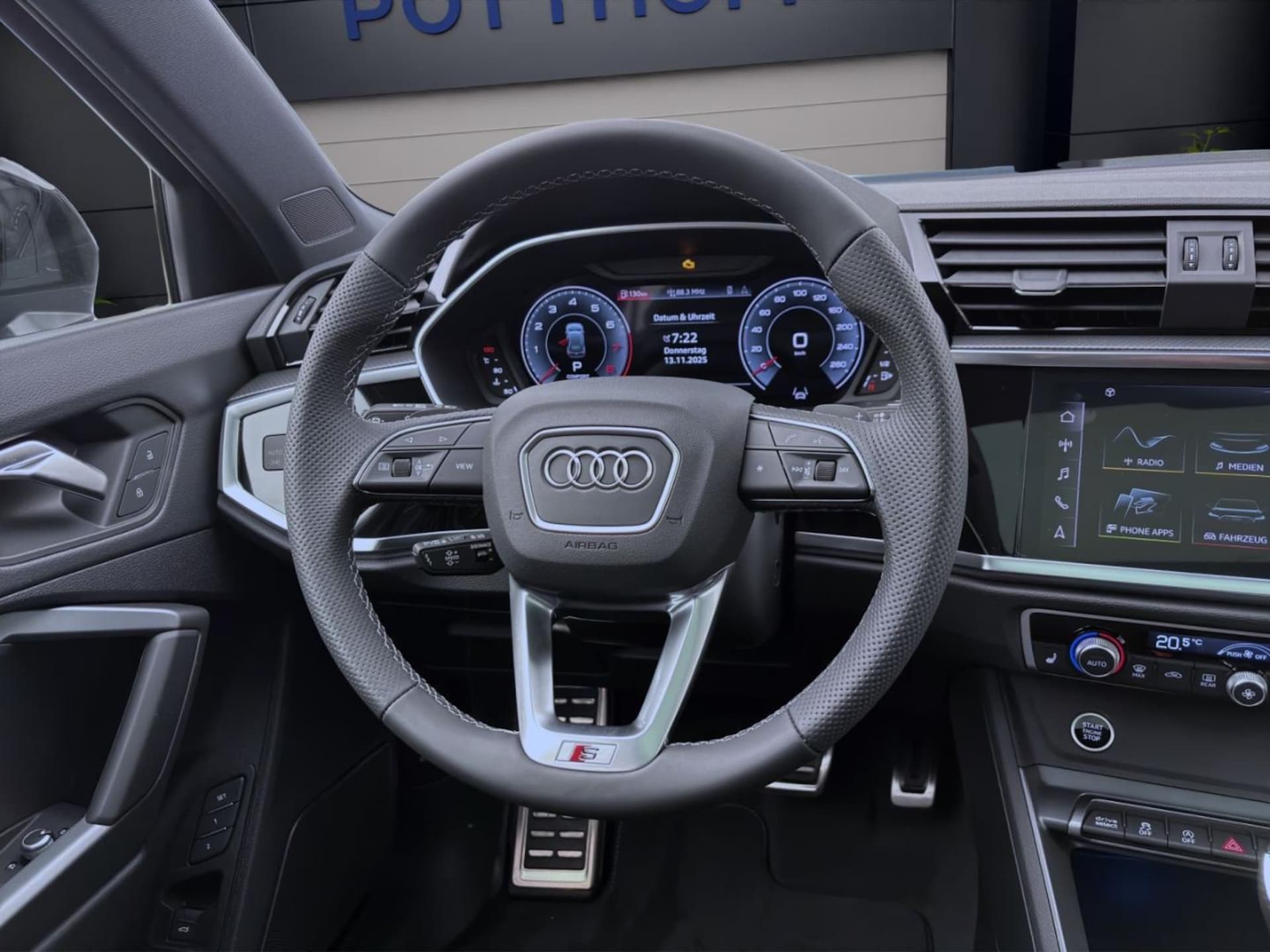 Audi Q3 SUV S line
