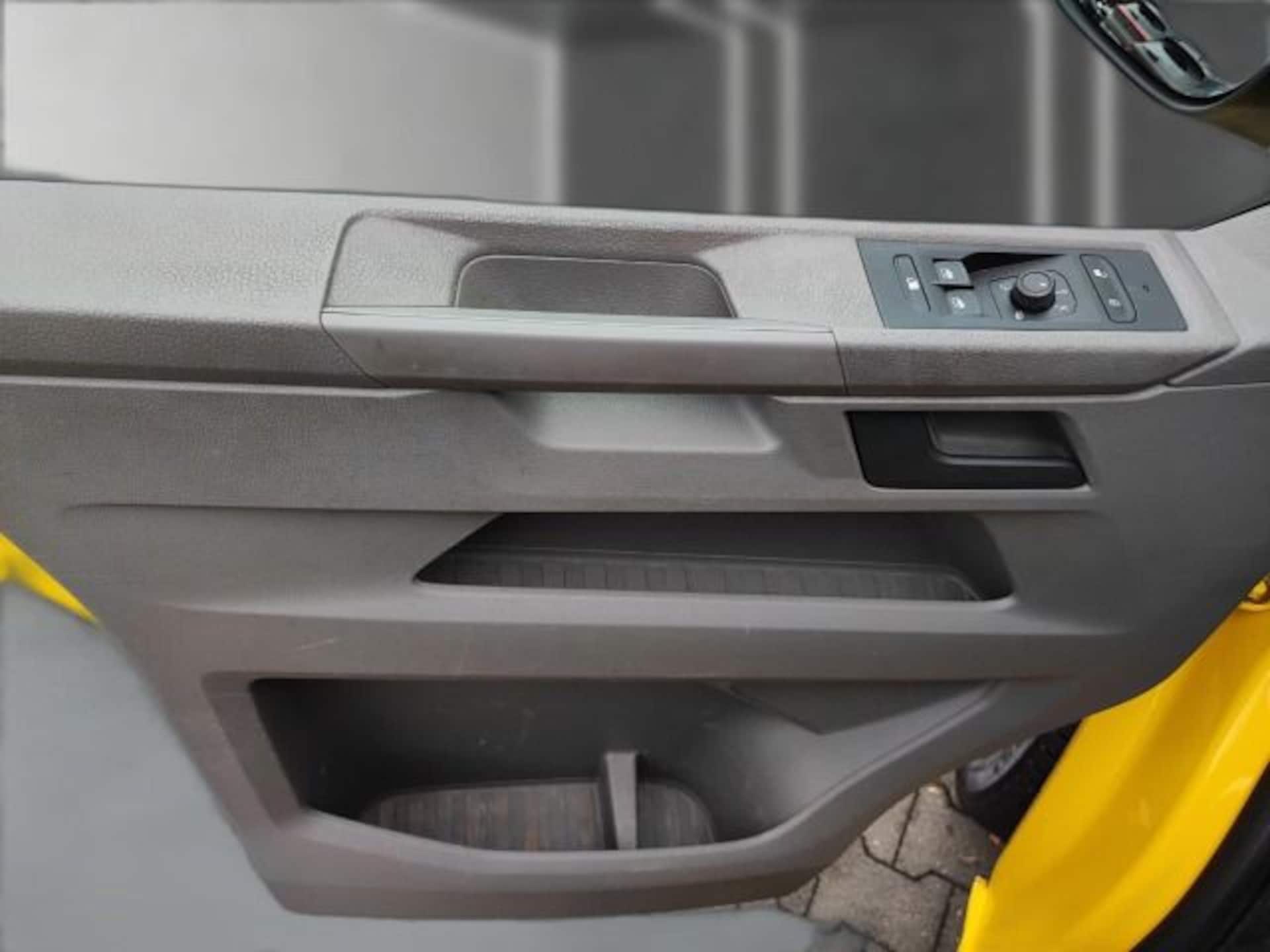 Volkswagen T6.1 Transporter Kasten kurzer Radstand