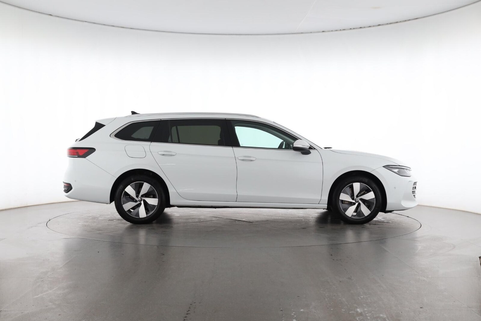 Volkswagen Passat – Bild 7