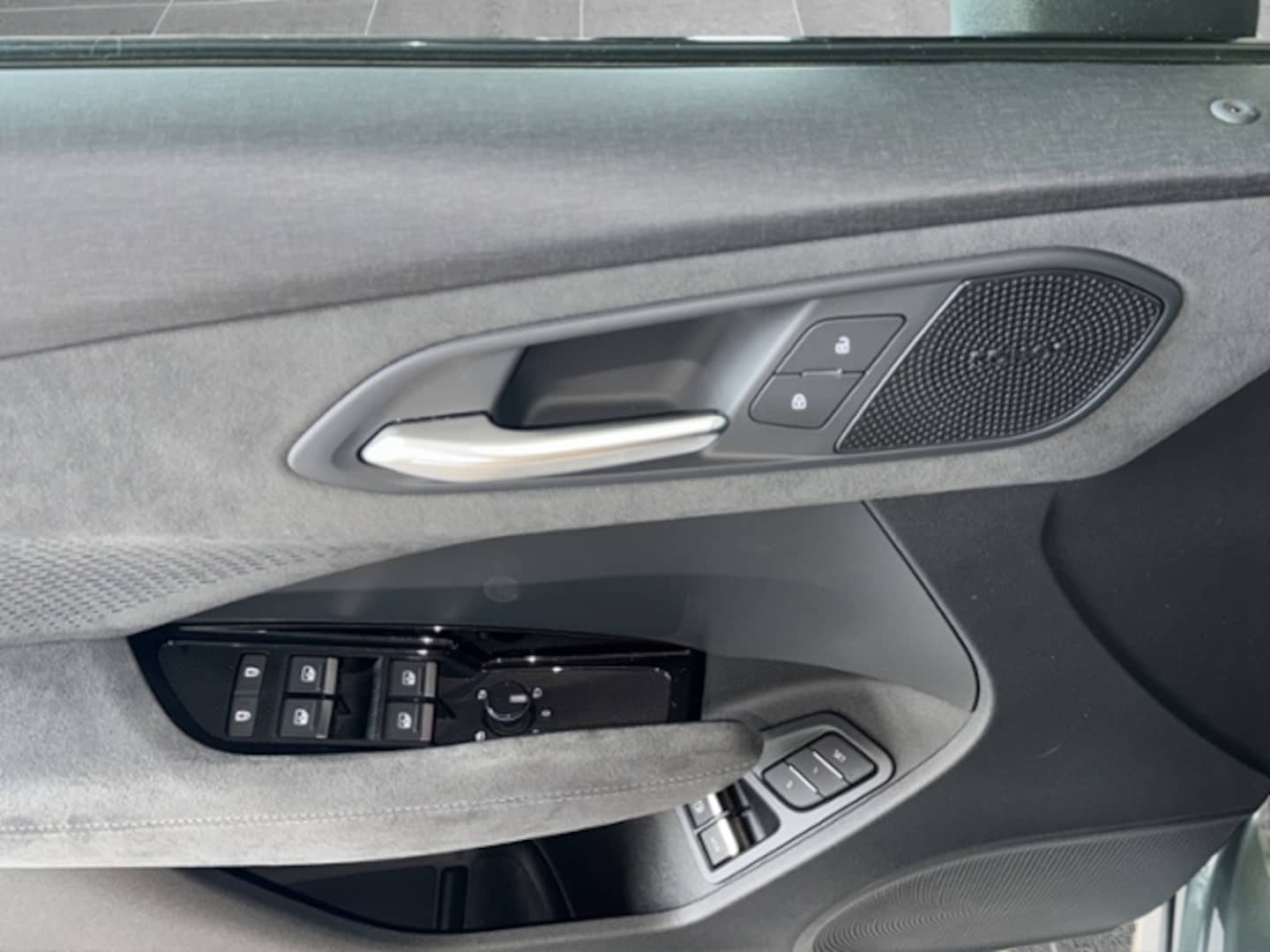 Bild über Audi Q3 SUV e-hybrid e-hybrid 200 kW S tronic - für weitere Informationen kontaktieren Sie den Audi Partner