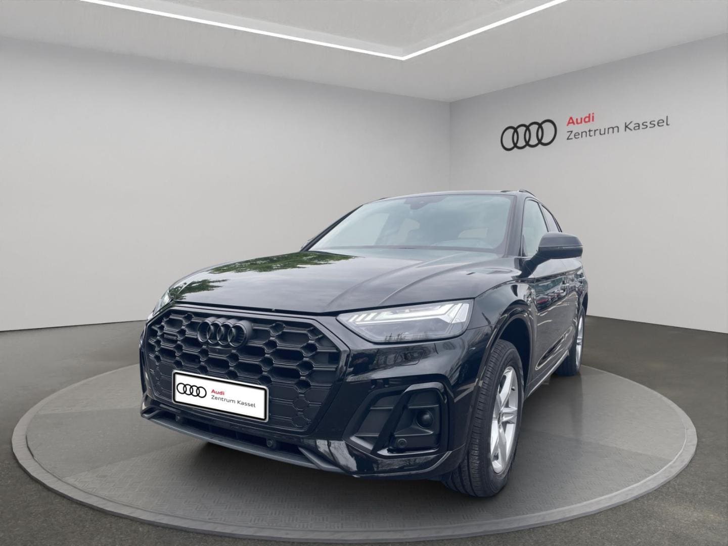 Bild über Audi Q5 40 TDI quattro 150 kW S tronic - für weitere Informationen kontaktieren Sie den Audi Partner