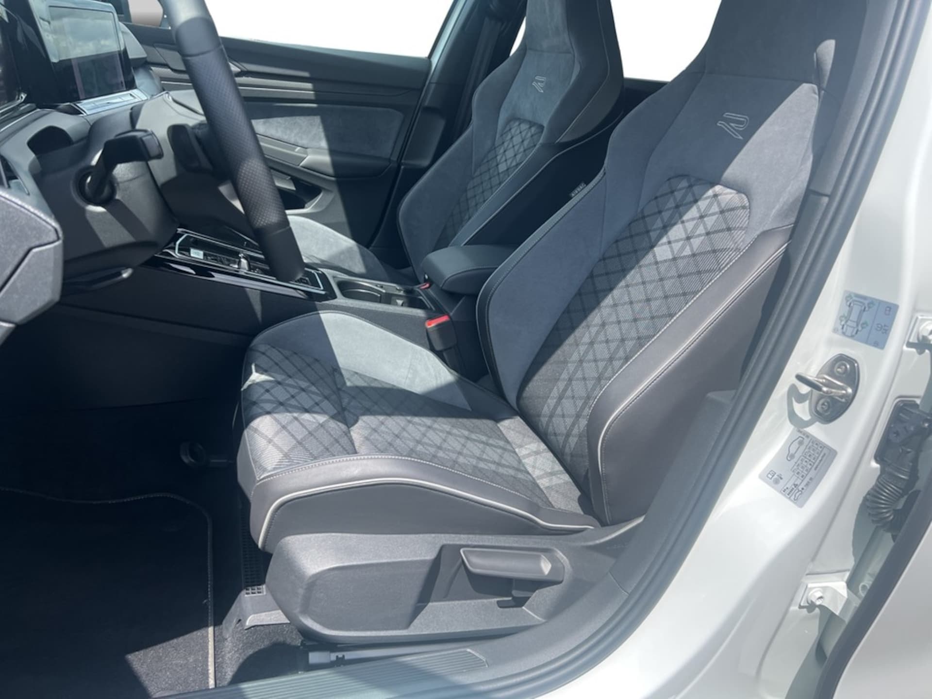 Volkswagen Golf Variant R-Line