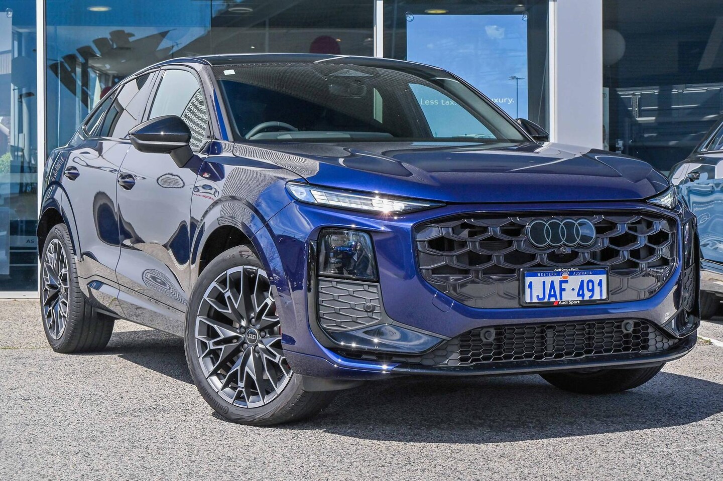 Image about Audi Q3 Sportback TFSI quattro 195 kW