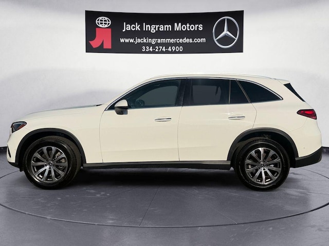 2024 Mercedes-Benz GLC 300