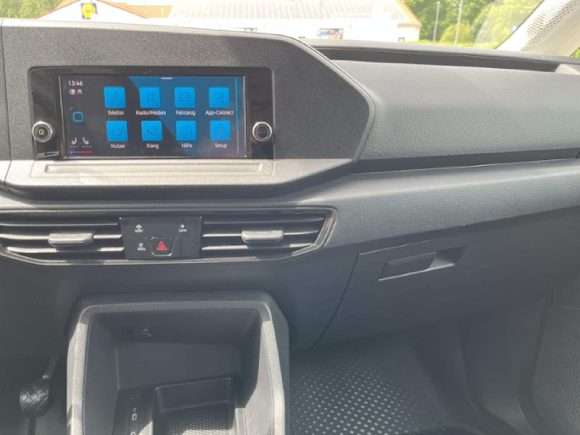 Volkswagen Caddy Basis-Modell