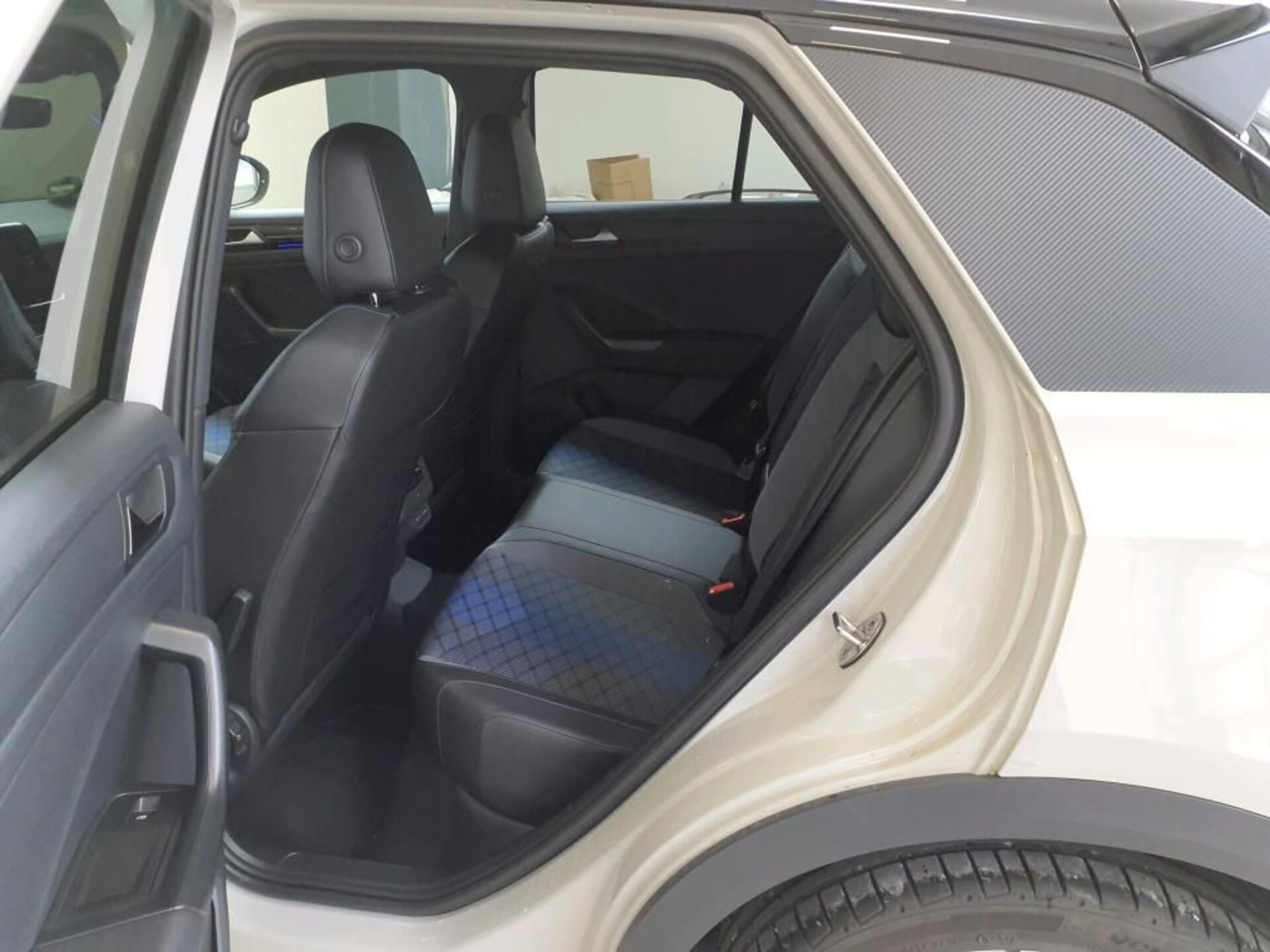 Volkswagen T-Roc R