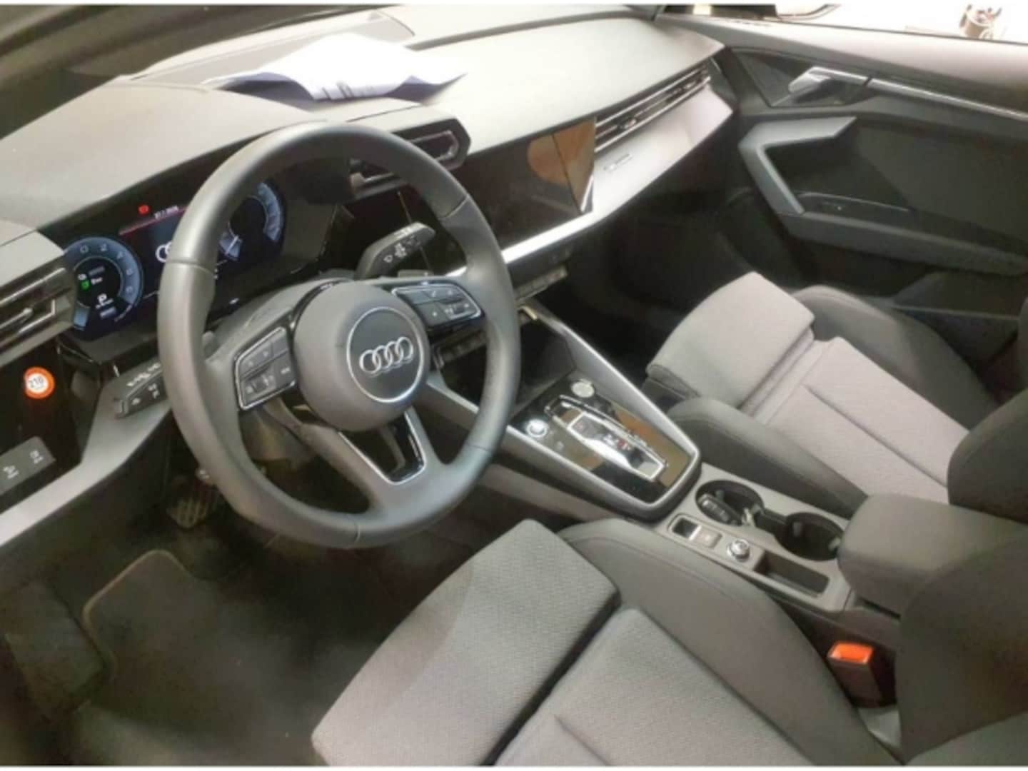 Bild über Audi A3 Sportback TFSI e TFSI e 150 kW S tronic - für weitere Informationen kontaktieren Sie den Audi Partner