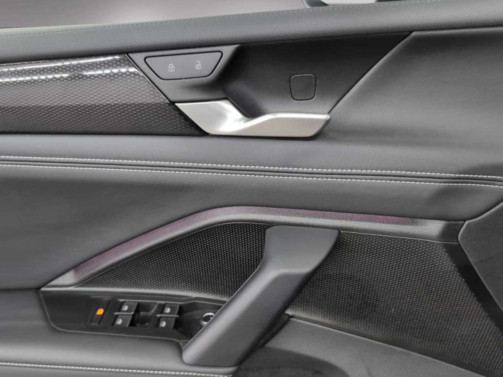 Volkswagen Tiguan – Bild 10