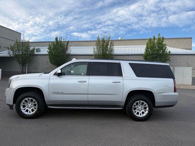 2017 GMC Yukon 4WD SLT's photo