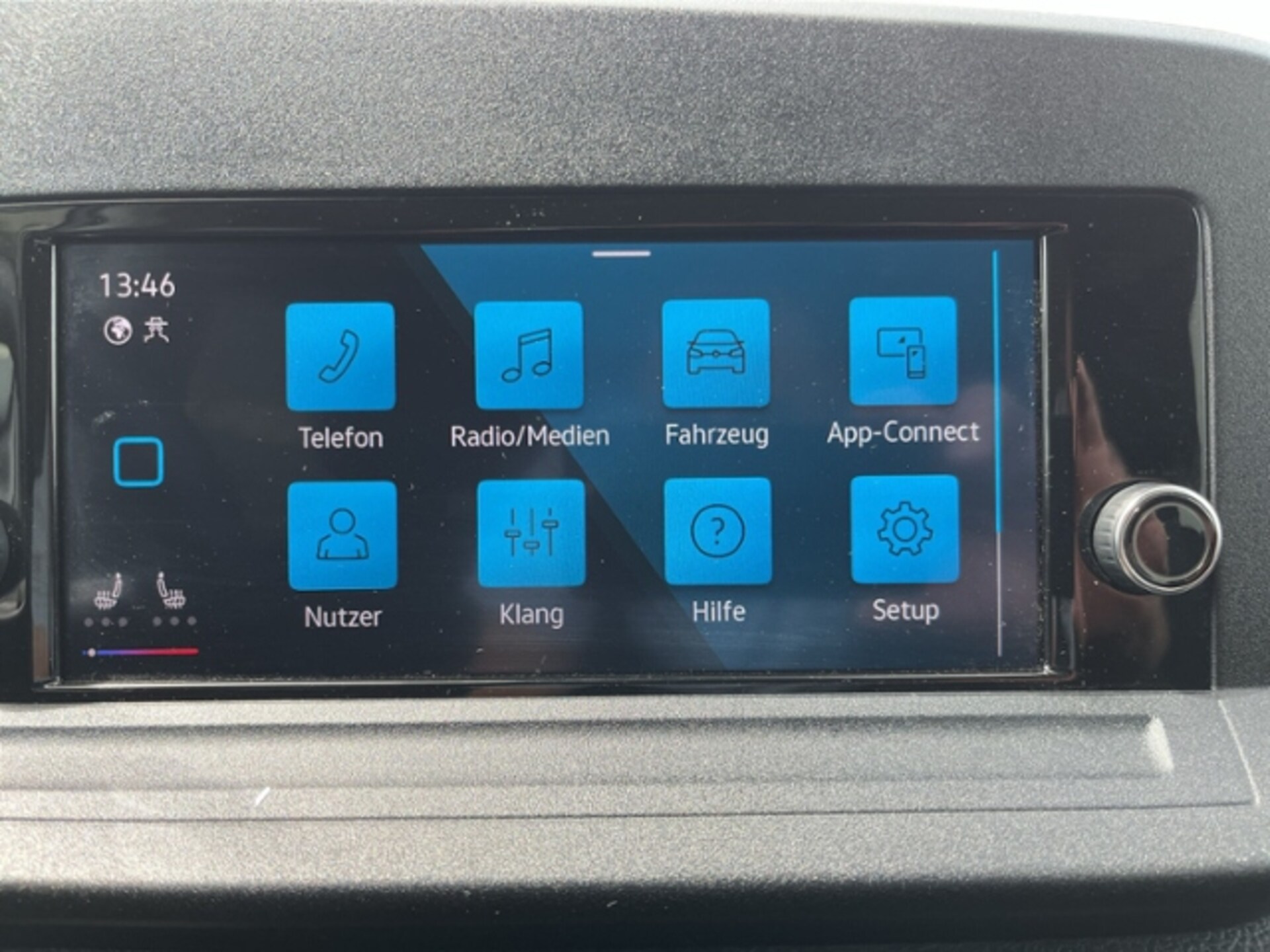 Volkswagen Caddy Basis-Modell