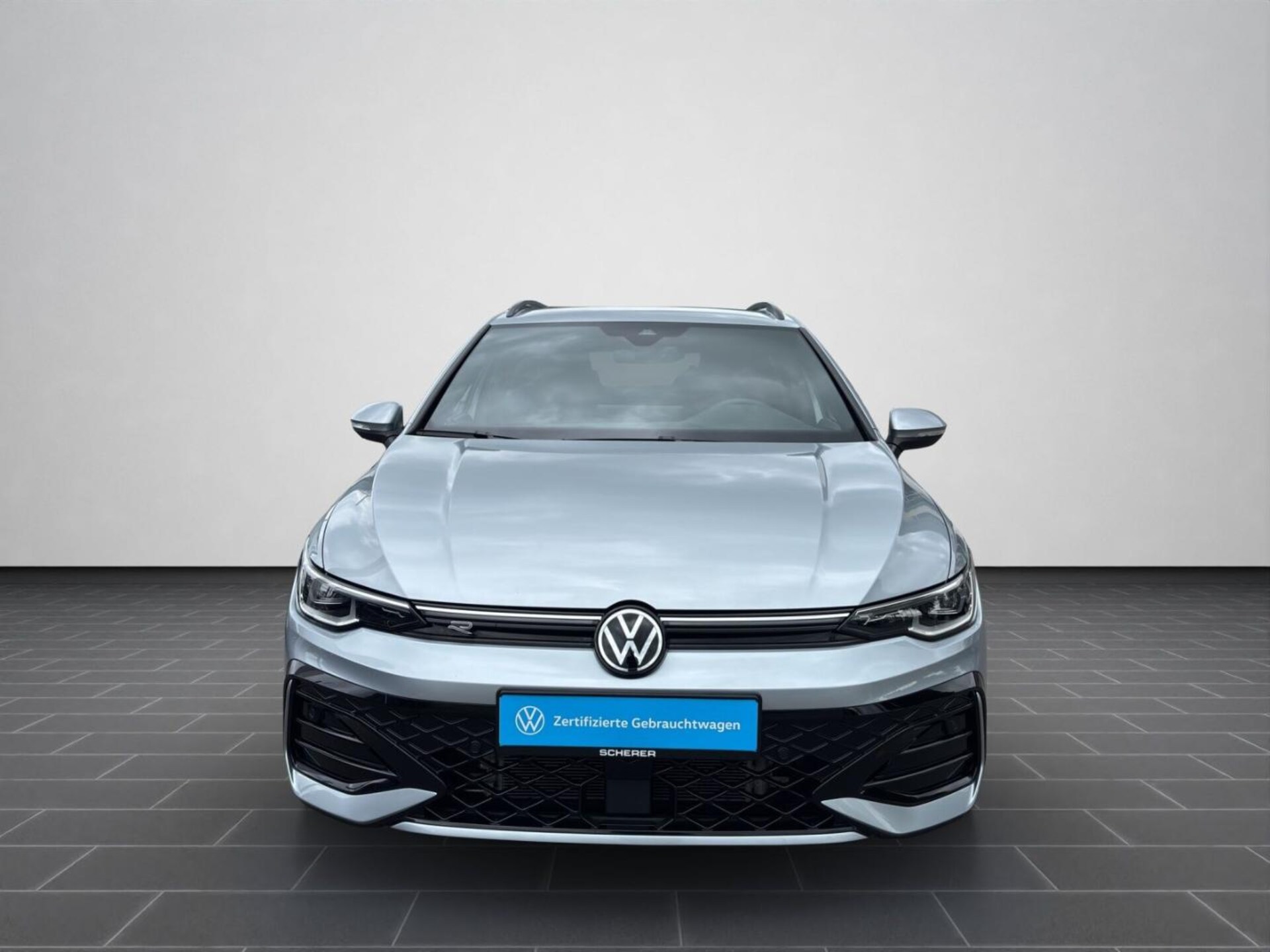 Volkswagen Golf Variant R-Line