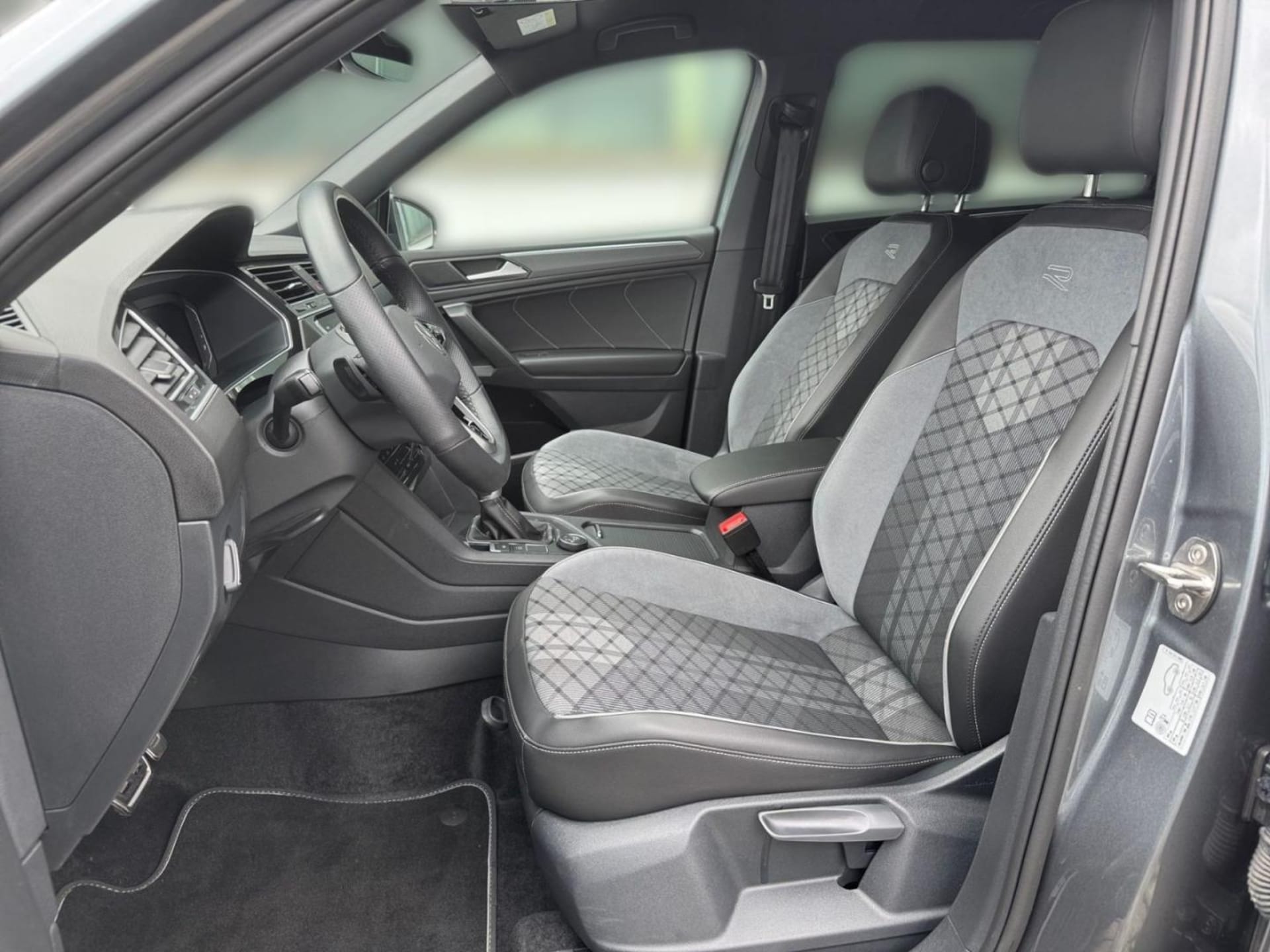 Volkswagen Tiguan Allspace R-Line