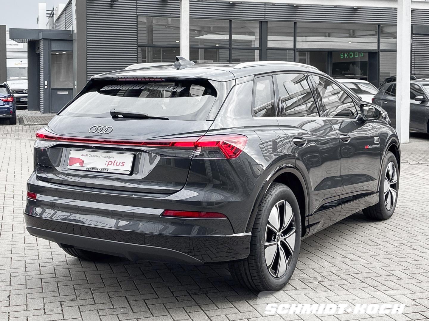 Bild über Audi Q4 SUV e-tron e-tron performance 210 kW - für weitere Informationen kontaktieren Sie den Audi Partner