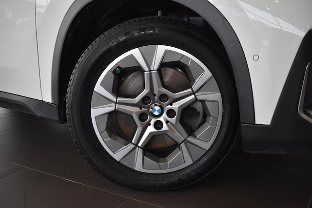 2023 BMW X1