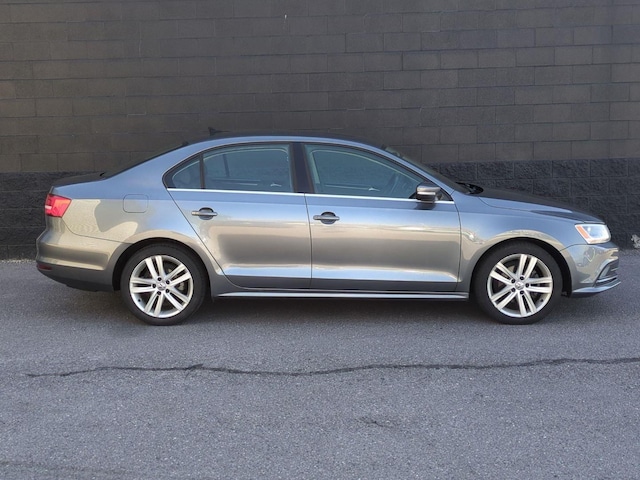 Used 2015 Volkswagen Jetta TDI SEL with VIN 3VWLA7AJ2FM234797 for sale in Lehi, UT