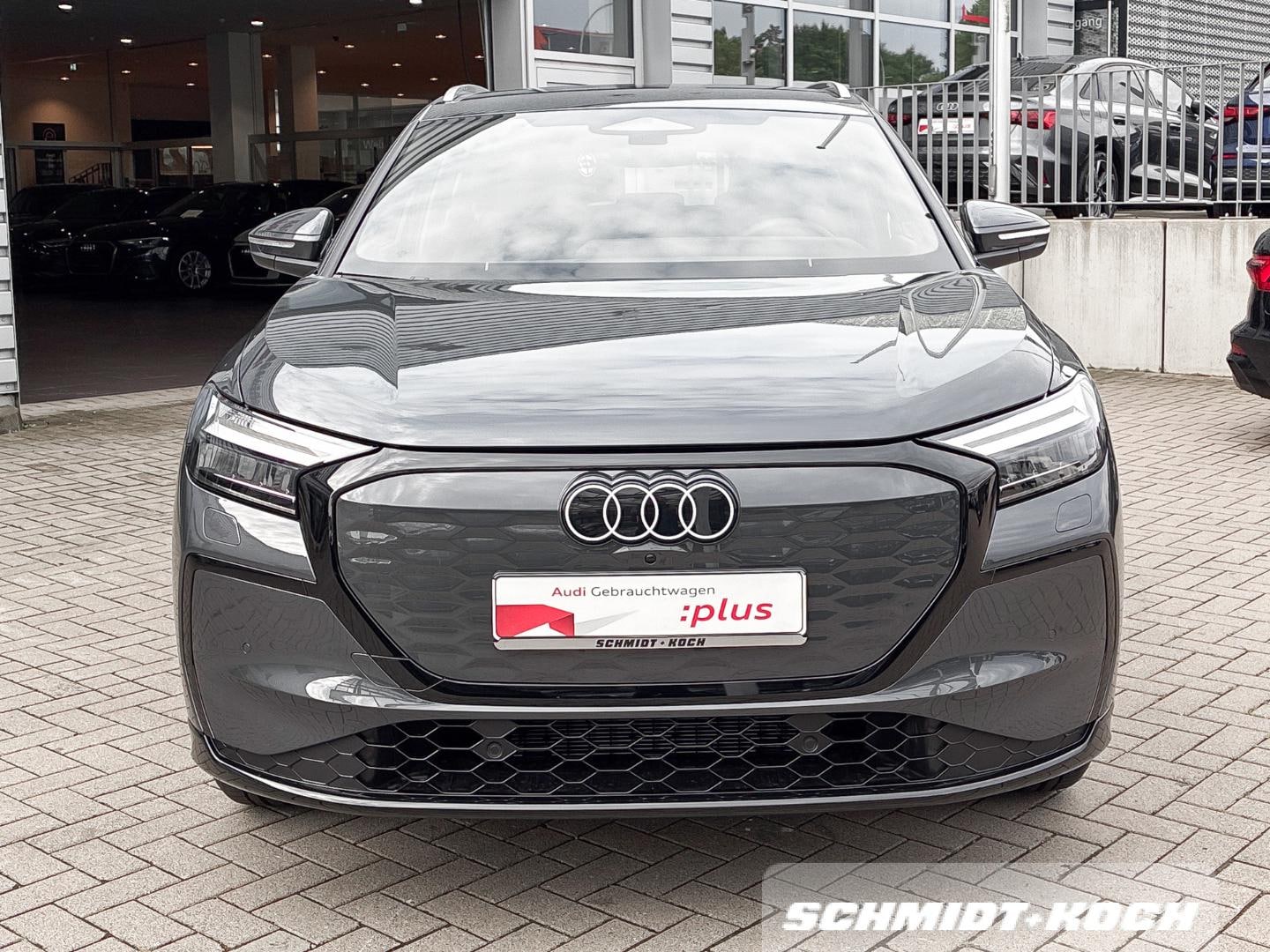 Bild über Audi Q4 SUV e-tron e-tron performance 210 kW - für weitere Informationen kontaktieren Sie den Audi Partner