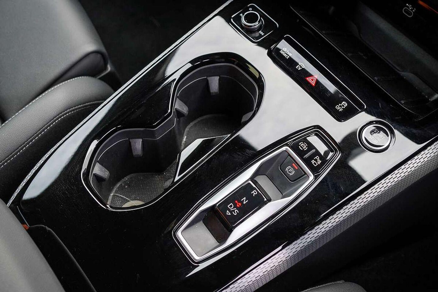 Image about Audi A5 Sedan TFSI e e-hybrid quattro 270 kW S tronic
