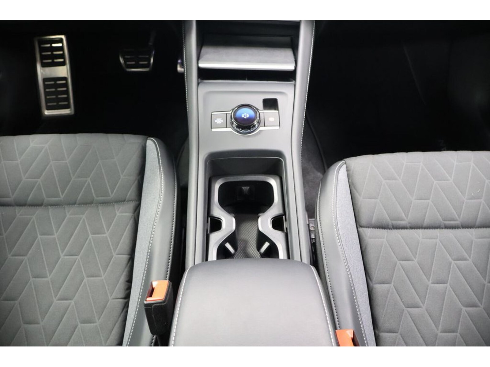 Volkswagen Tiguan – Bild 10