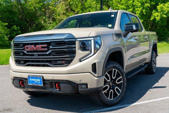2023 GMC Sierra