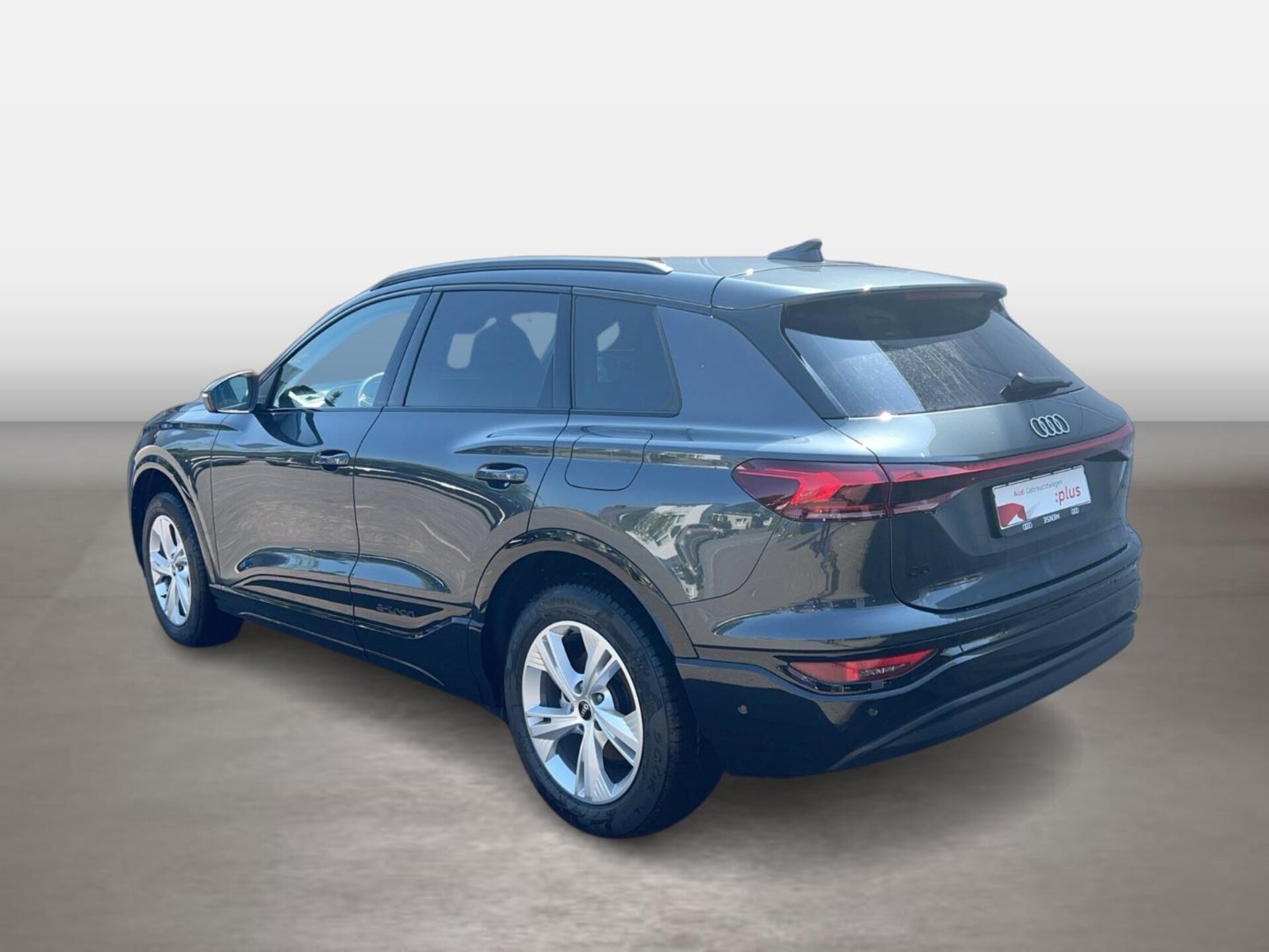 Audi Q6 SUV e-tron
