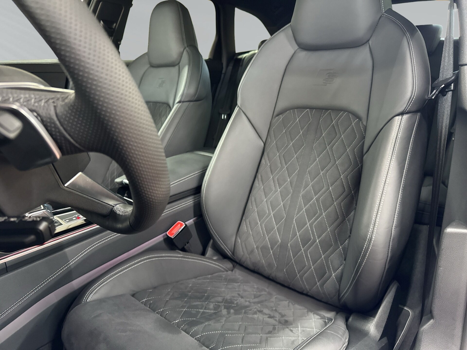 Audi S6 Avant