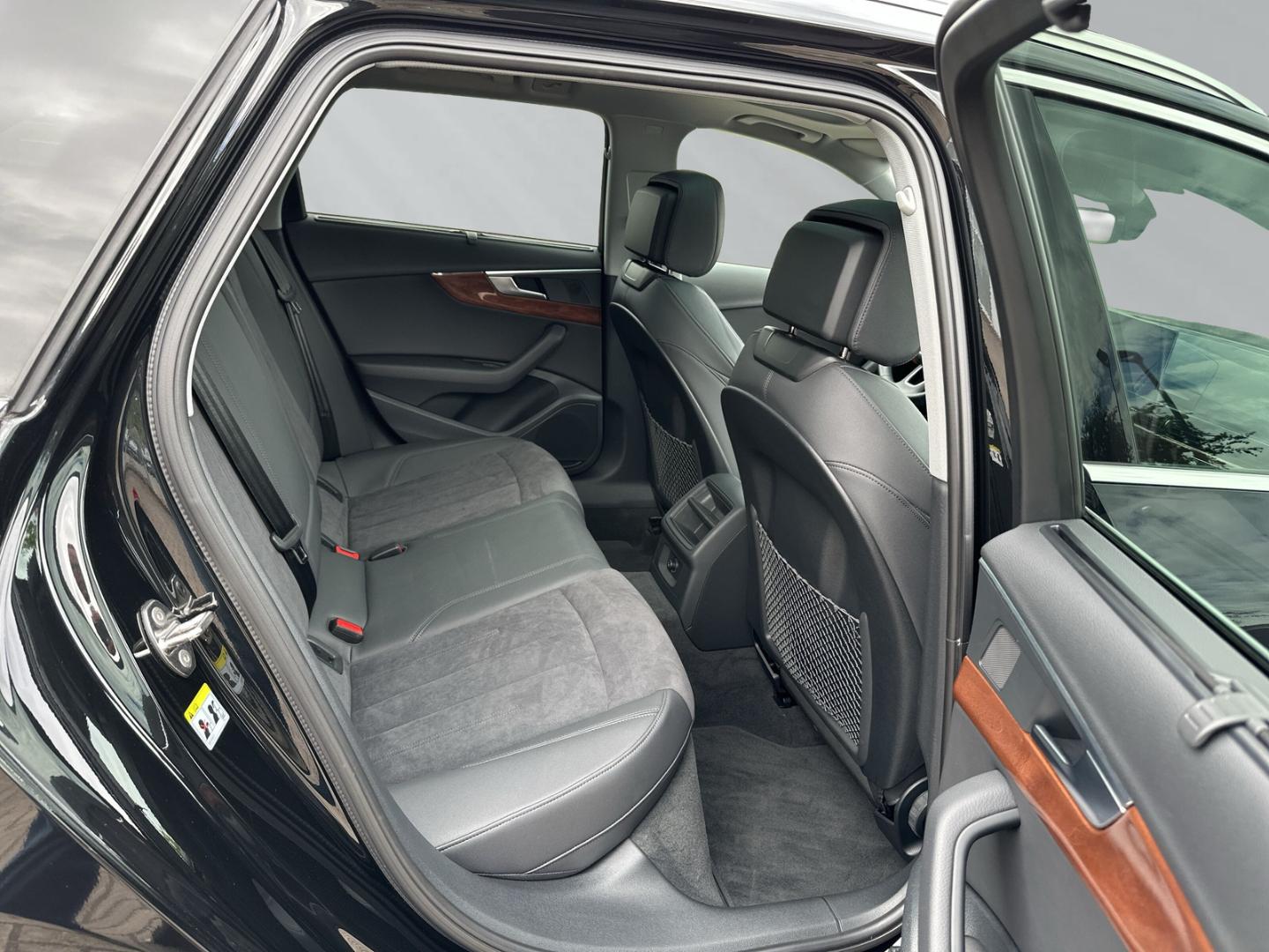 Image about Audi A4 Avant S line 50 TDI quattro tiptronic