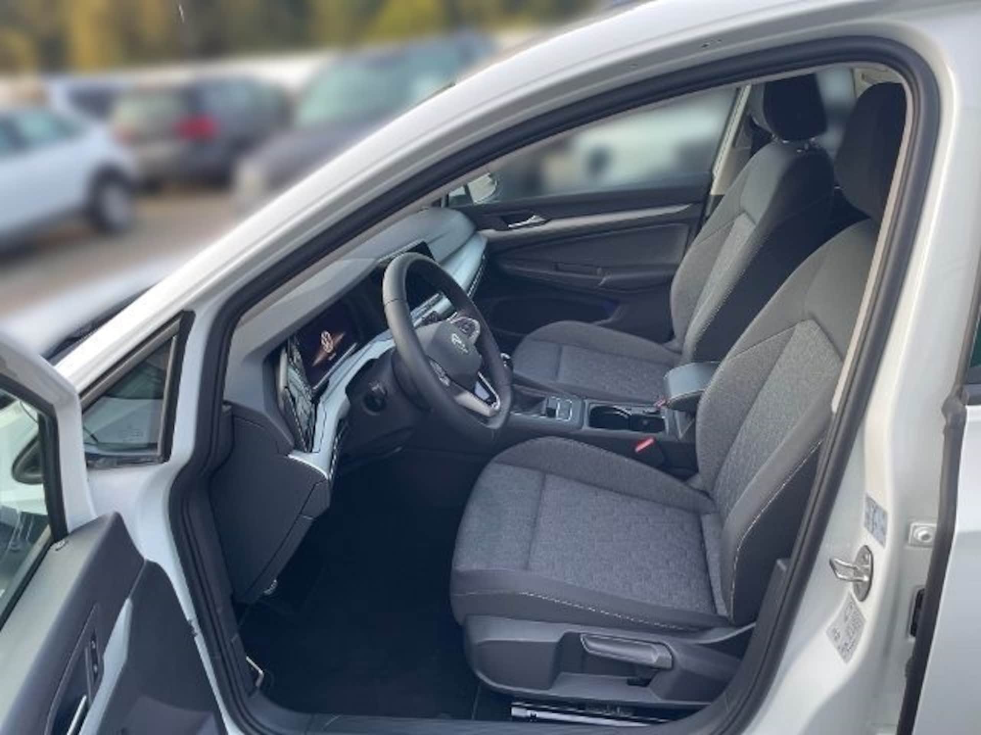 Volkswagen Golf MOVE