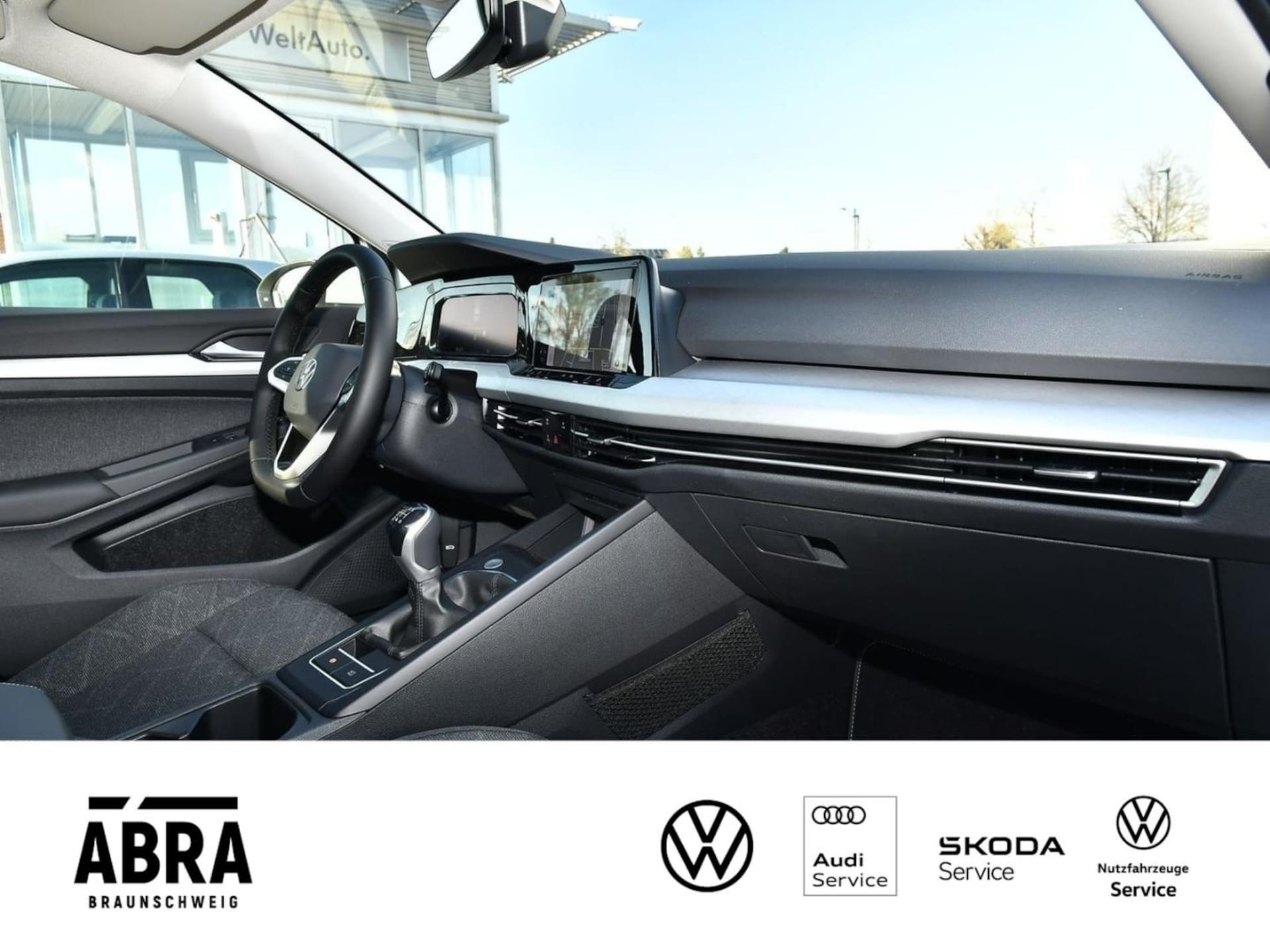 Volkswagen Golf Variant Life