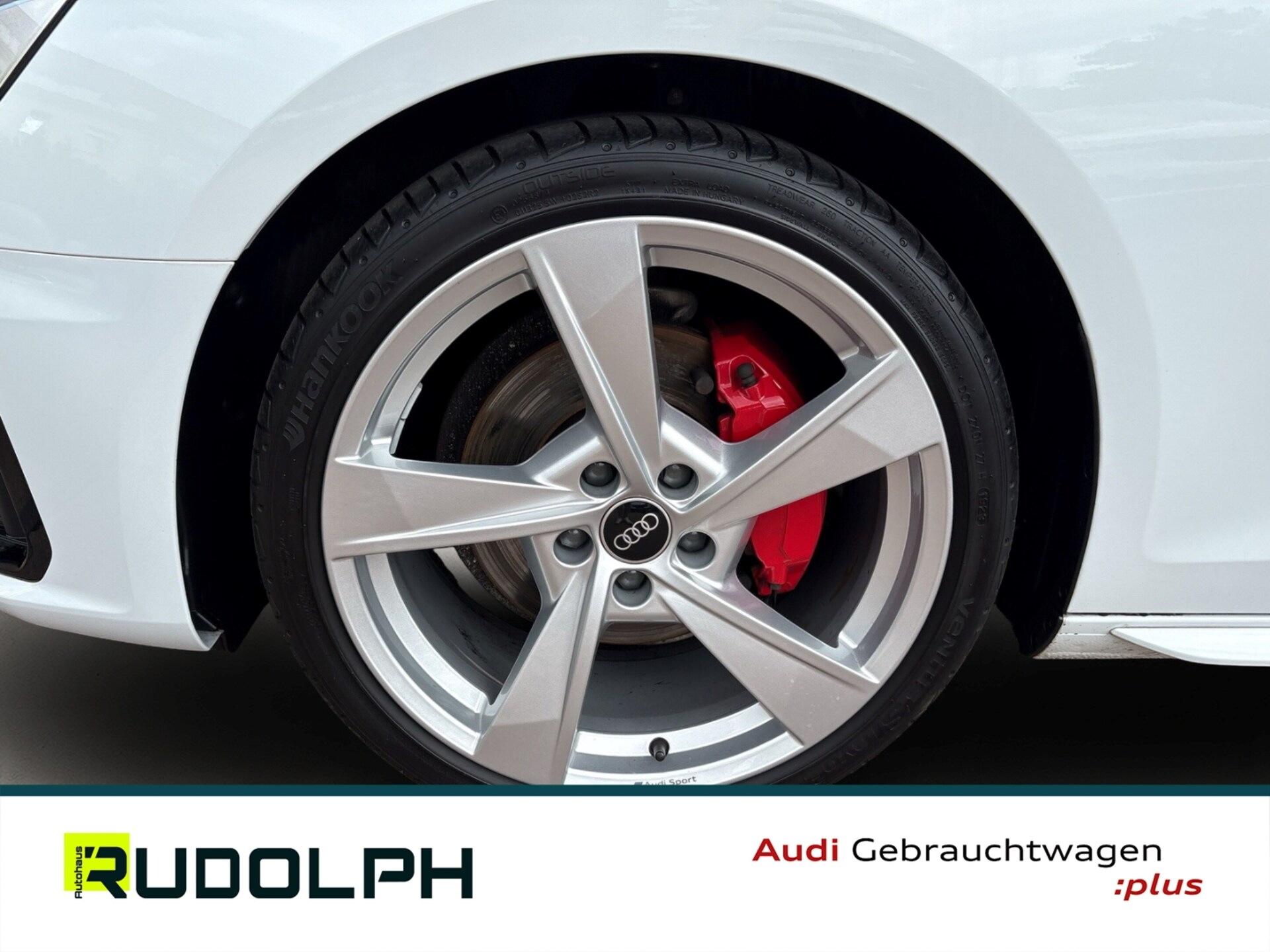 Audi A4 Limousine S line