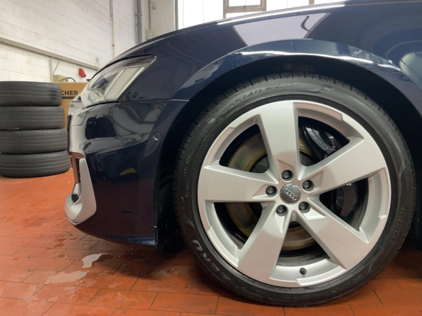 Bild über Audi S6 Avant TDI quattro tiptronic - für weitere Informationen kontaktieren Sie den Audi Partner