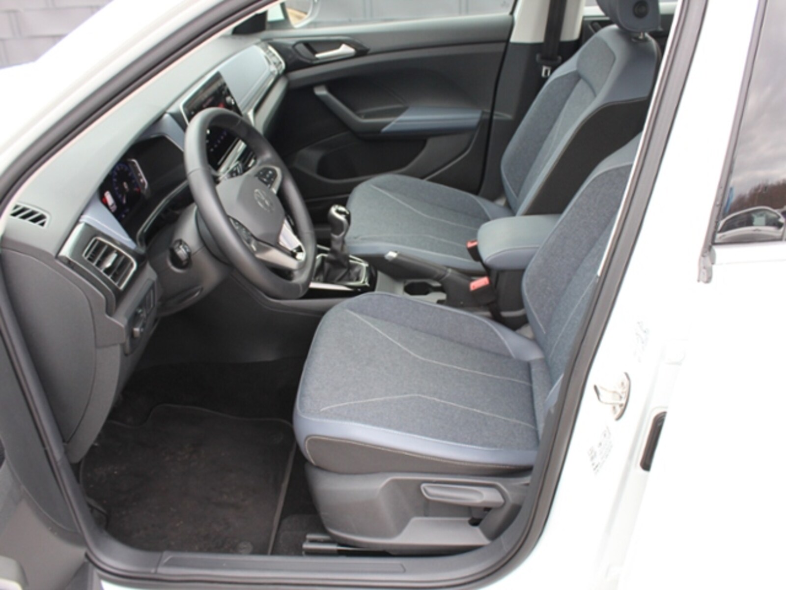 Volkswagen T-Cross – Bild 7