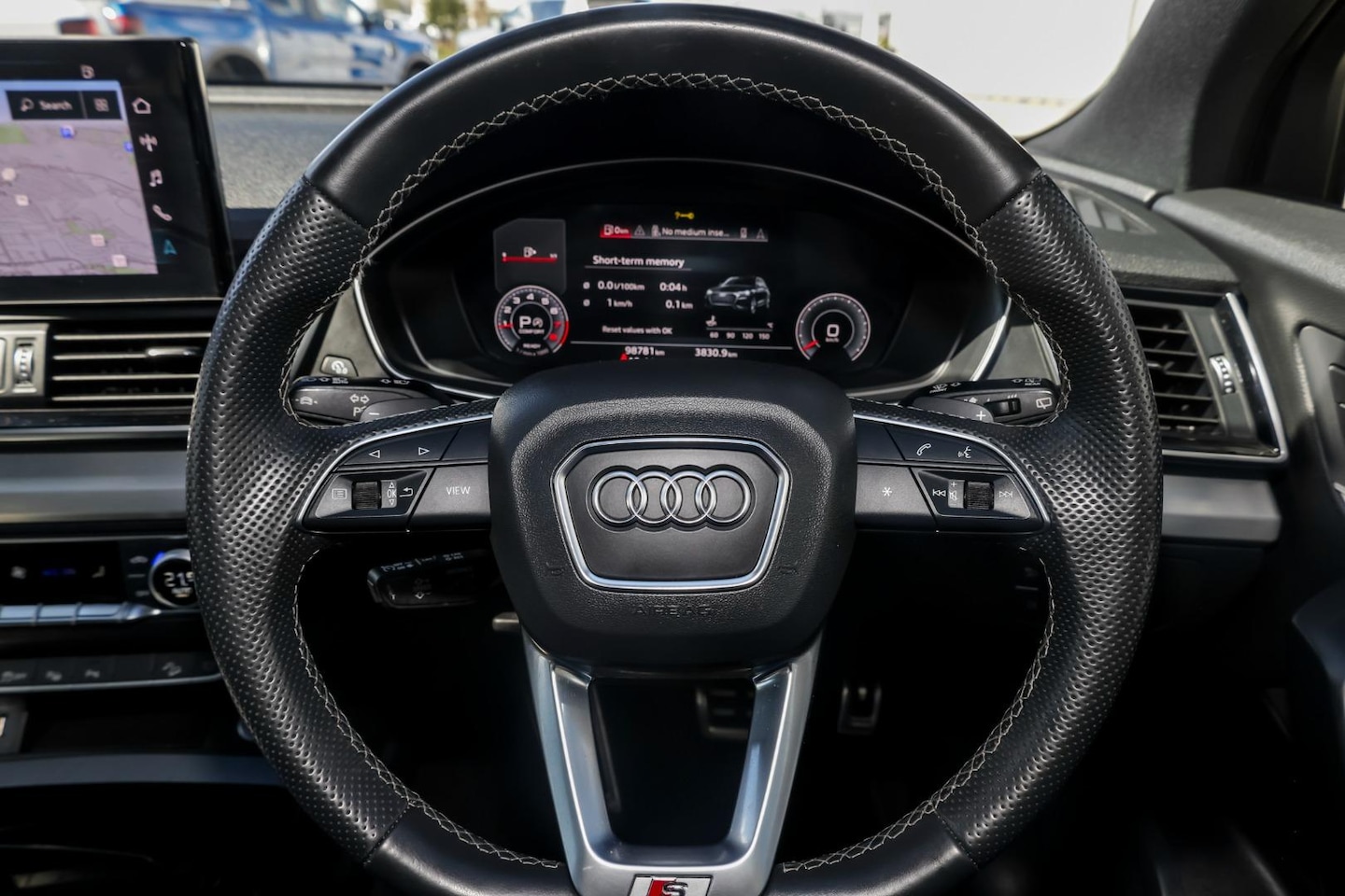 Image about Audi Q5 Sportback 45