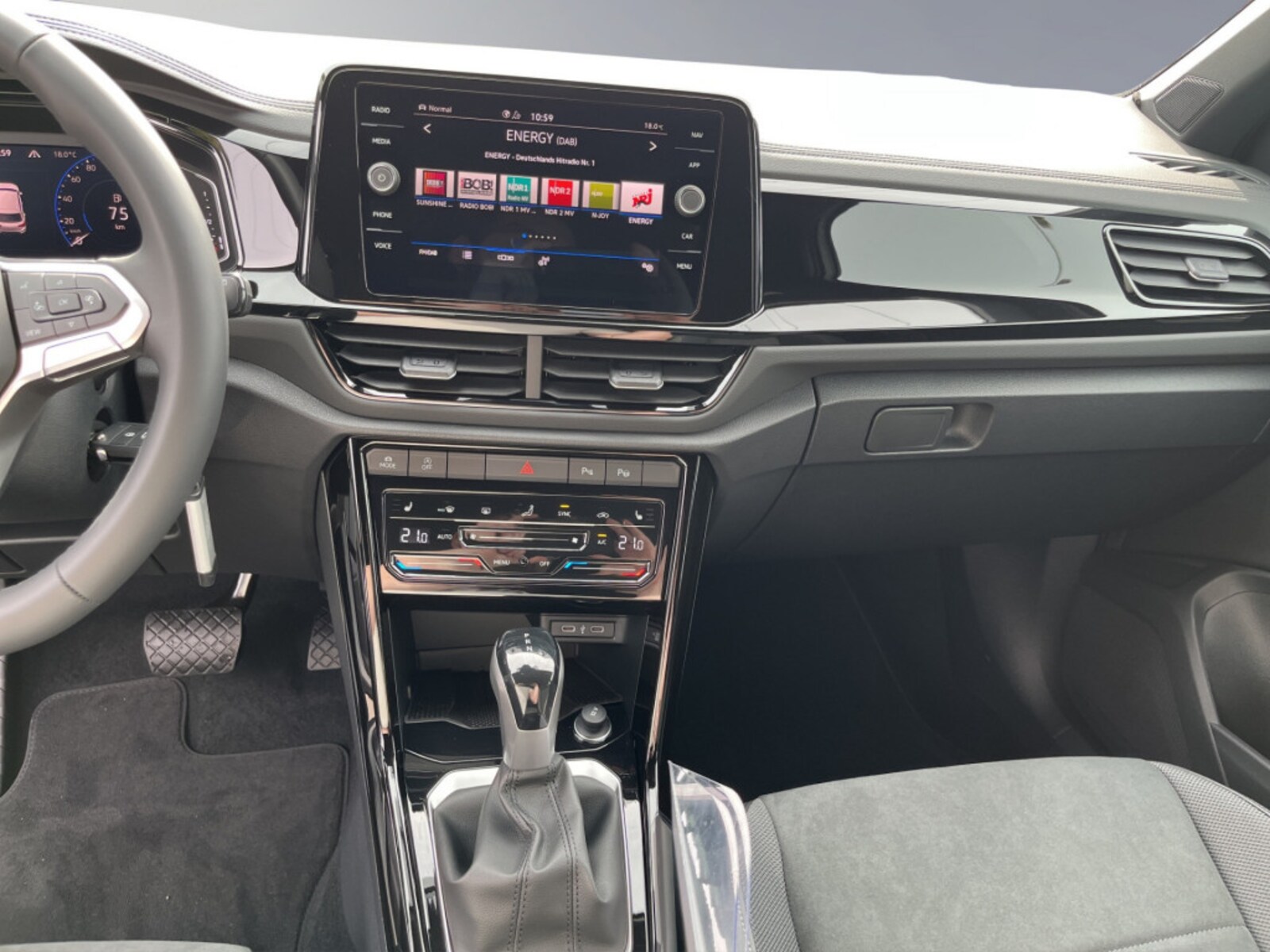 Volkswagen T-Roc – Bild 14