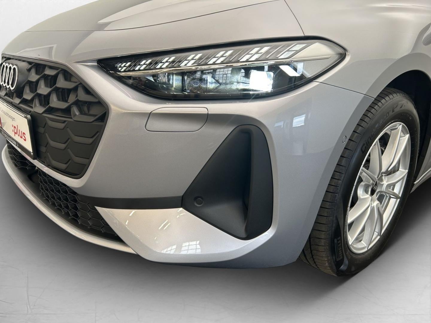 Bild über Audi A5 Avant TDI 150 kW S tronic - für weitere Informationen kontaktieren Sie den Audi Partner