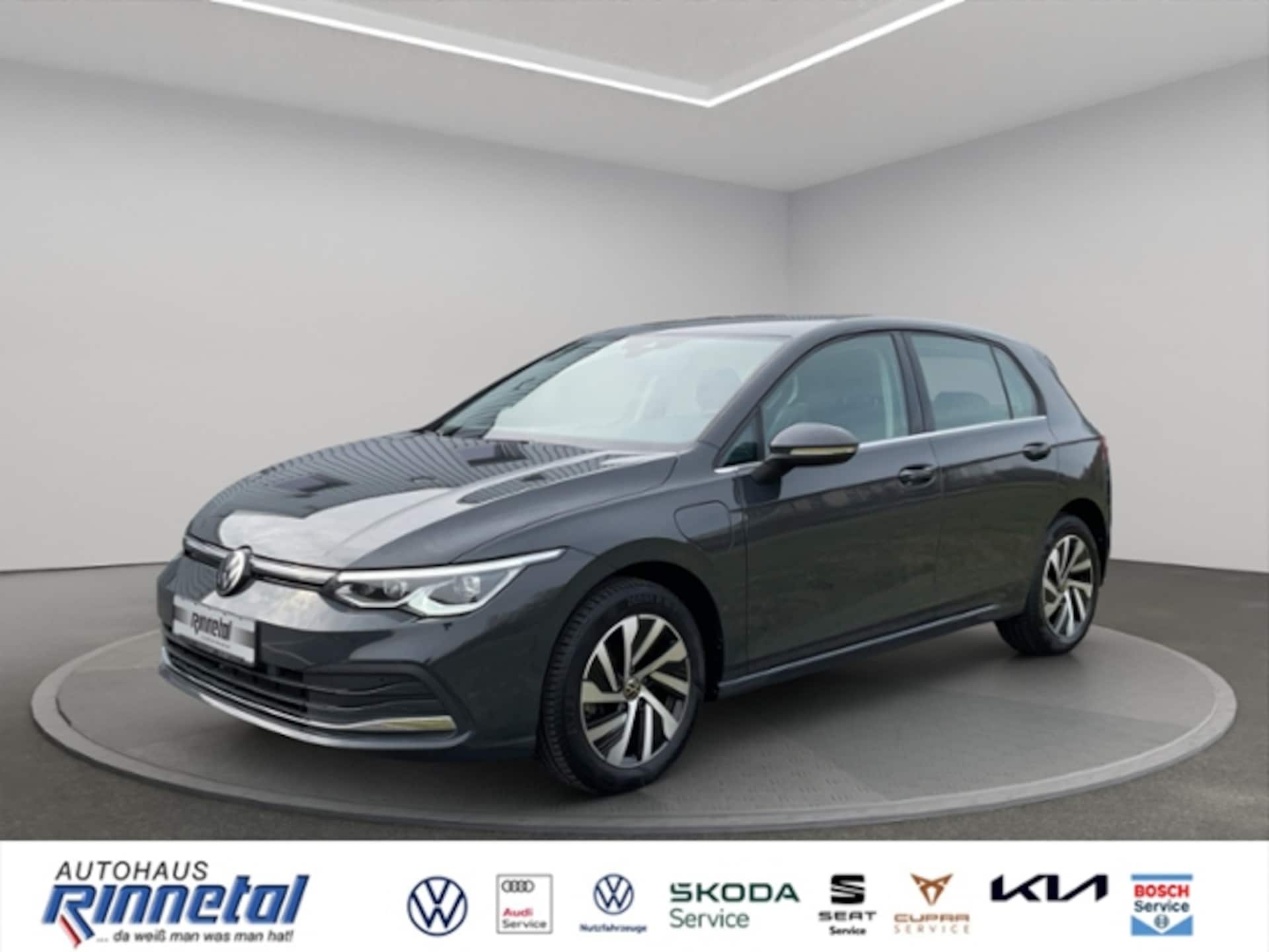 Volkswagen Golf Style