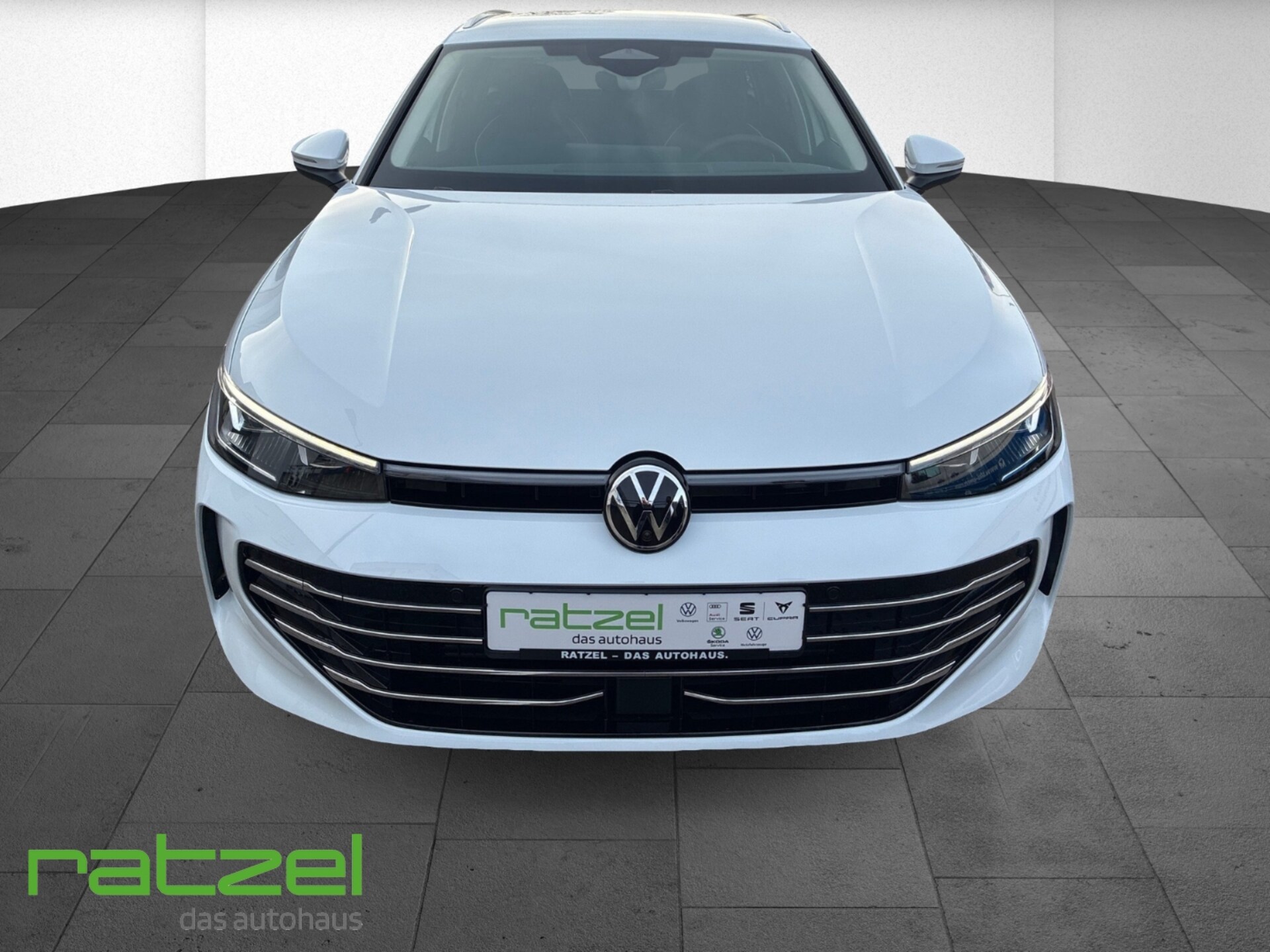 Volkswagen Passat Elegance