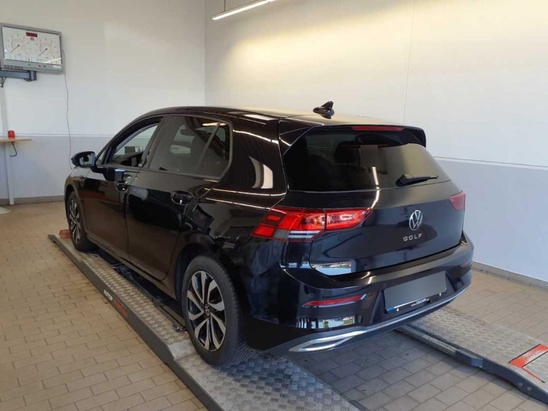 Volkswagen Golf Life
