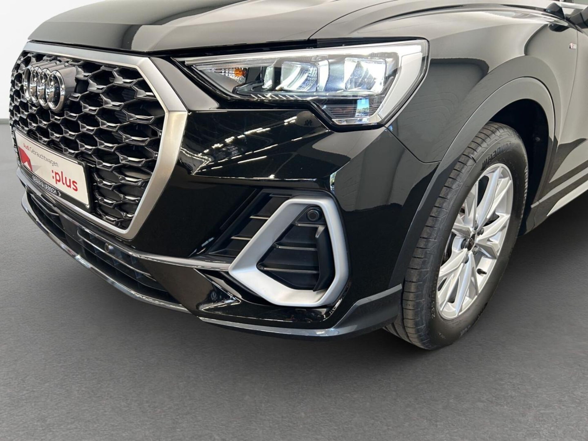 Audi Q3 Sportback S line