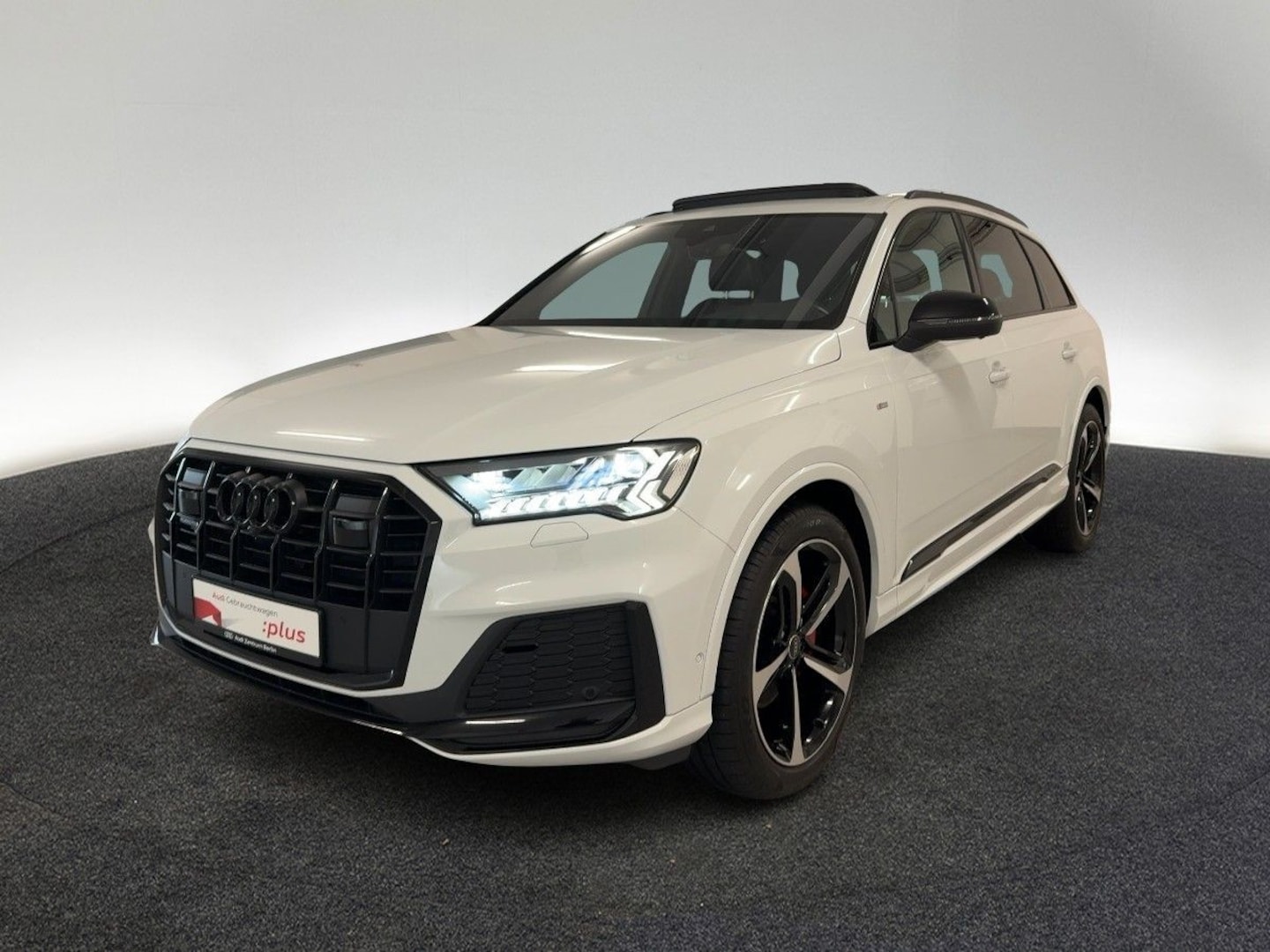 Bild über Audi Q7 competition plus 45 TDI quattro tiptronic - für weitere Informationen kontaktieren Sie den Audi Partner