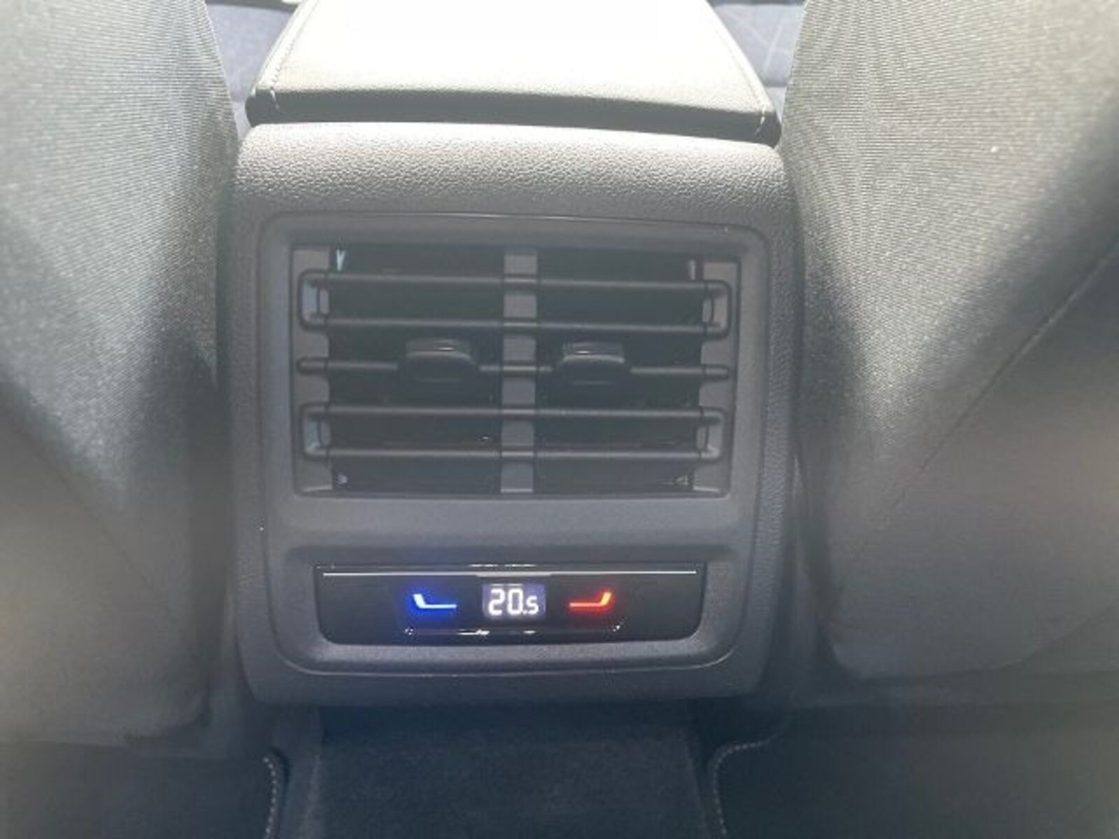Volkswagen Golf – Bild 13