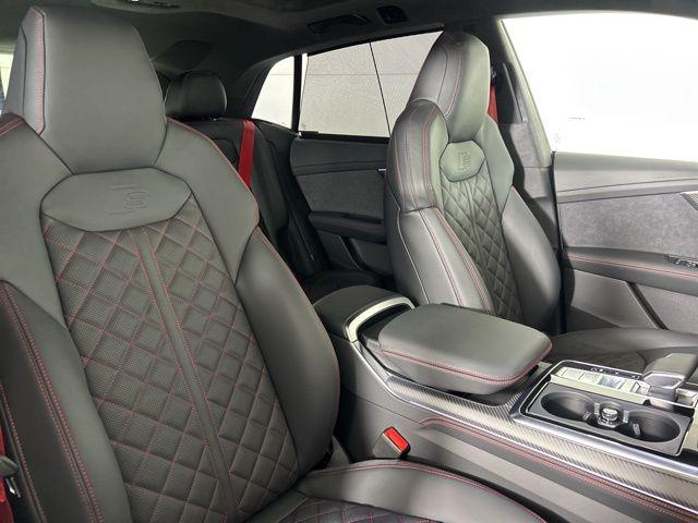 2026 Audi SQ8 Prestige - Photo 11