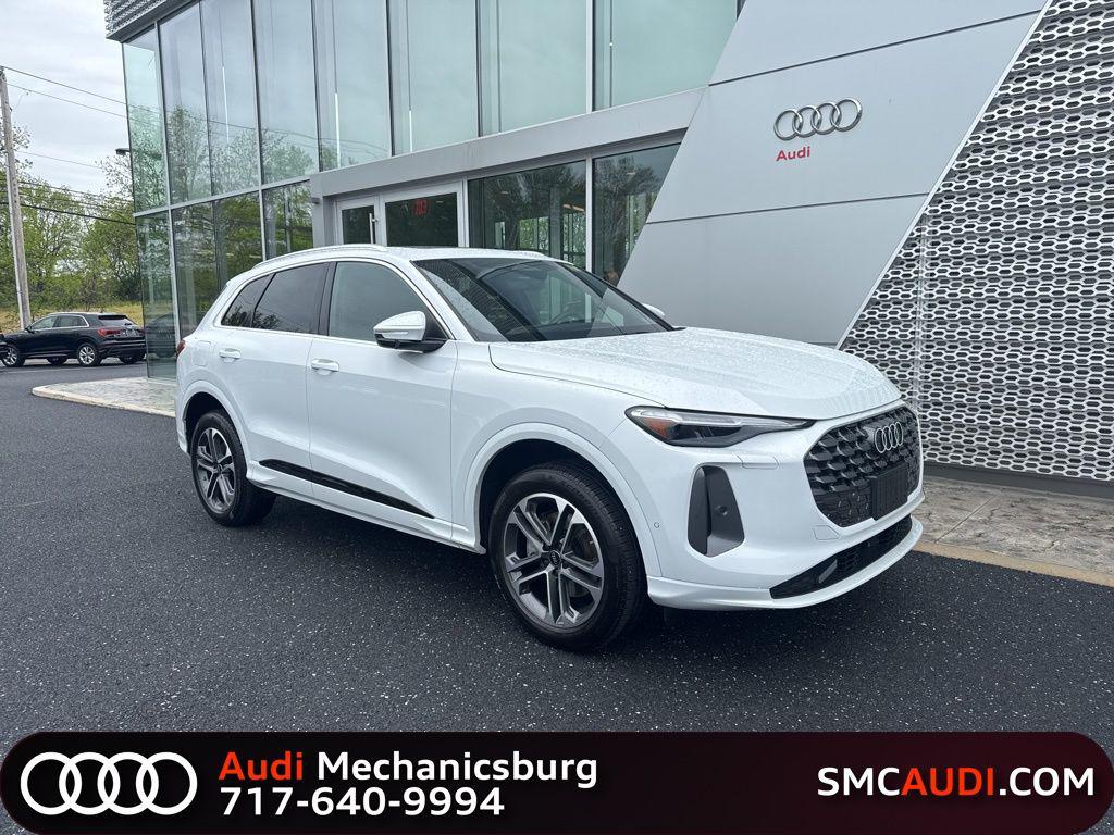 2025 Audi Q5 40 Premium Plus's photo