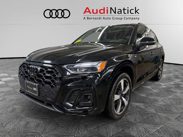 2023 Audi Q5 45 Premium Plus's photo