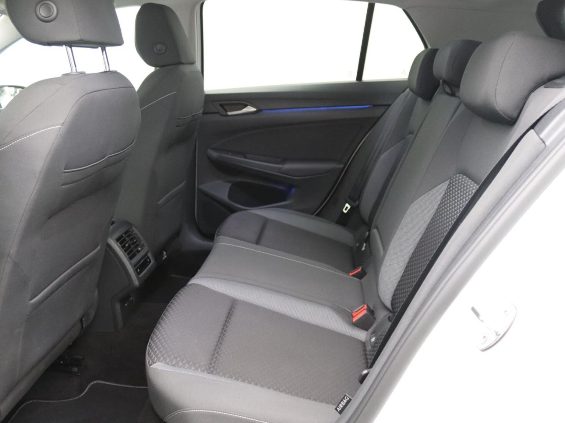 Volkswagen Golf Active