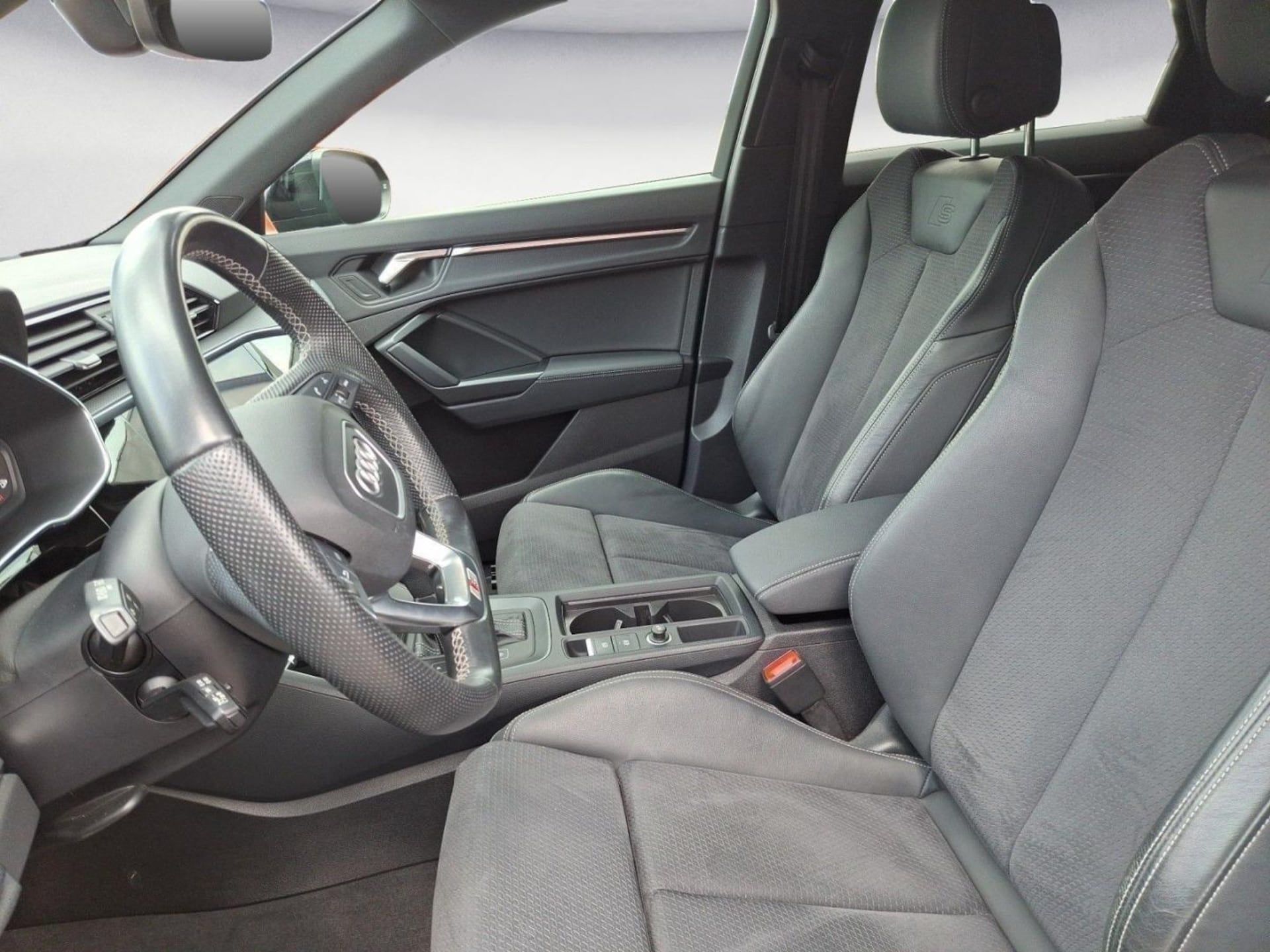 Audi Q3 Sportback S line