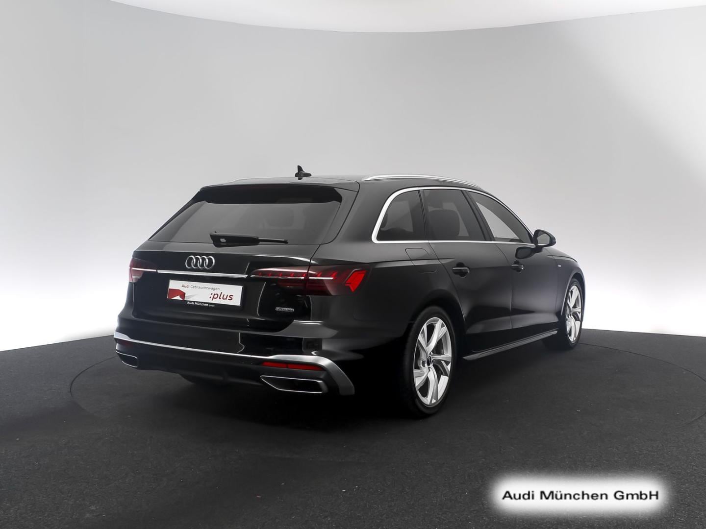 Bild über Audi A4 Avant S line 40 TFSI quattro S tronic - für weitere Informationen kontaktieren Sie den Audi Partner