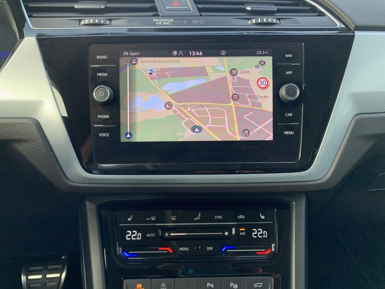 Volkswagen Touran – Bild 17