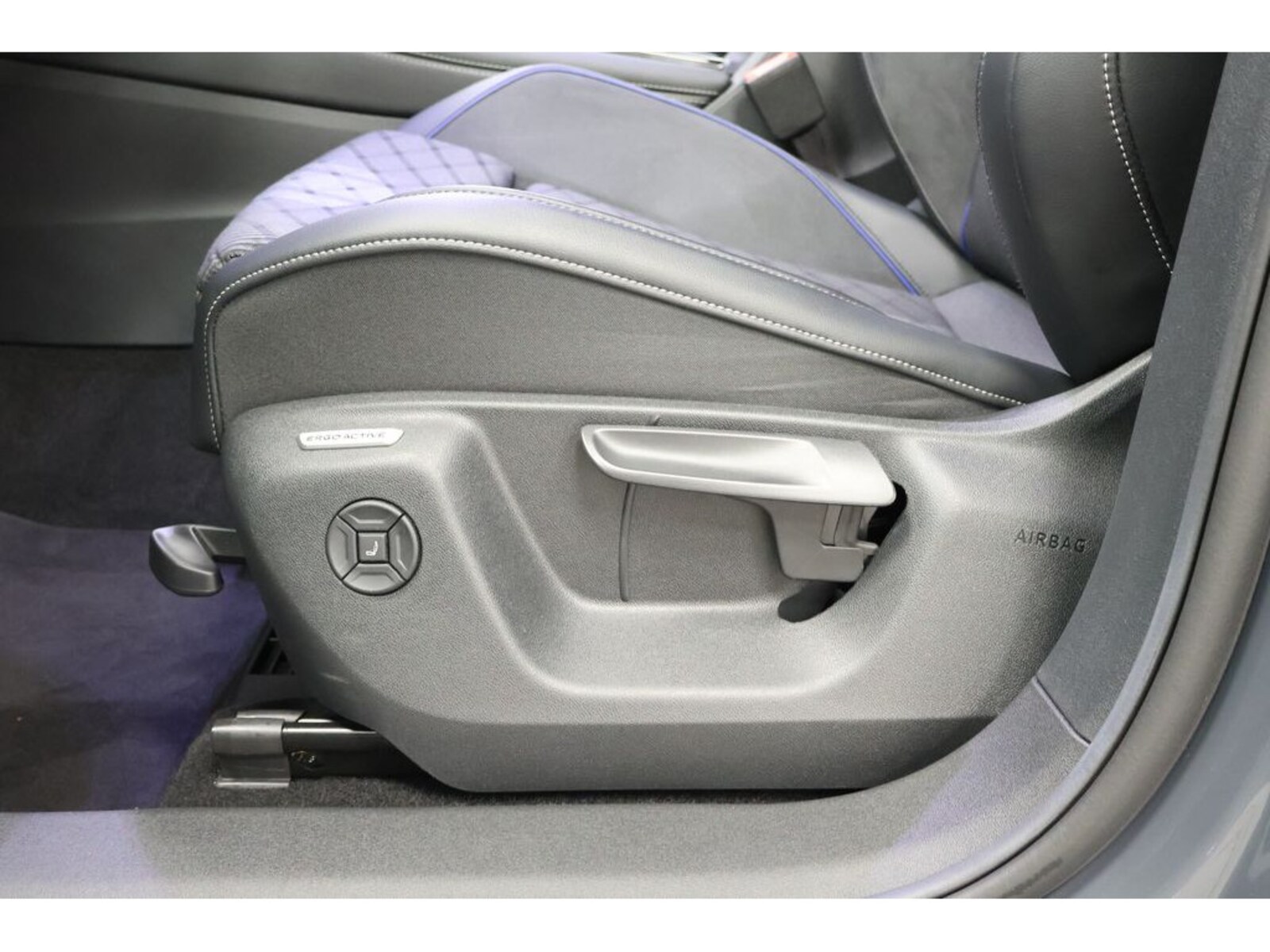 Volkswagen Tiguan – Bild 23