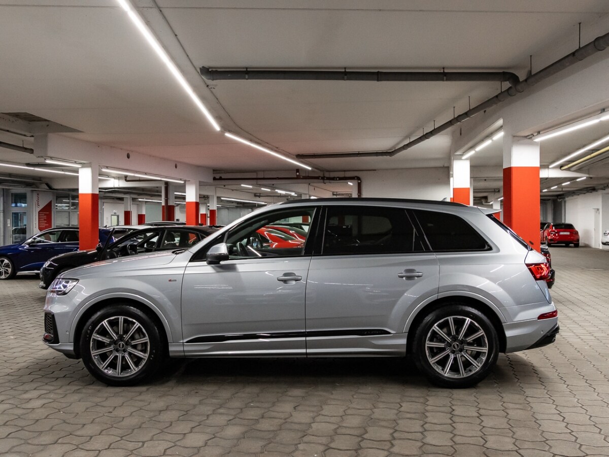 Image about Audi Q7 S line 55 TFSI quattro tiptronic